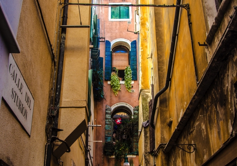 Italien